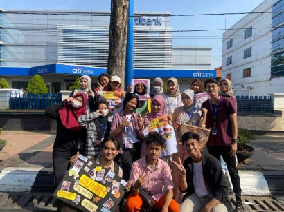 Tingkatkan Kesadaran Literasi Keuangan dan Digital Branding bagi UMKM Semarang melalui Local Project AIESEC