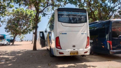 Antara Trayek Wisata dan Umum, Tiket Bus DAMRI Malang-Pantai Selatan Dijual dengan Dua Harga