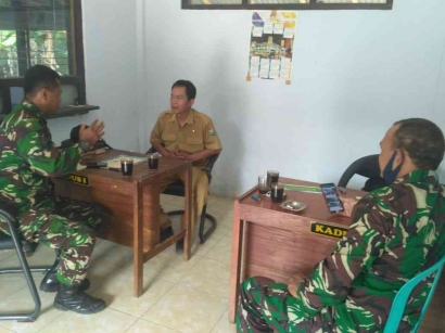 Kepala Desa Banjarsari dan TNI Ambal Bersatu Untuk Kemajuan Desa