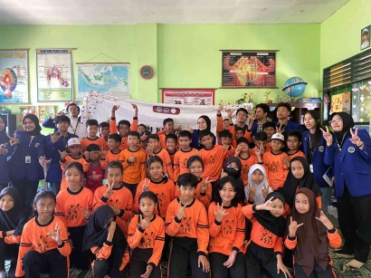 Mengantisipasi Tindakan Bullying Mahasiswa KKN UM Melakukan Sosialisasi di SD Negeri Sumbersekar 1 Kecamatan Dau Kabupaten Malang