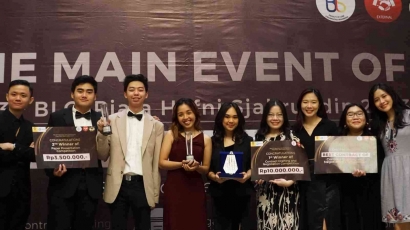 FH UPH Sukses Raih Juara di Kompetisi Hukum Bisnis Tingkat Nasional, Bukti Kualitas UPH