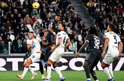 Juventus Vs Cagliari: Menang 2-1, Gol Bremer dan Rugani Antar Bianconeri ke Puncak Klasemen
