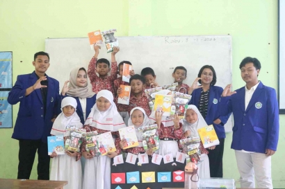 Litera- Sinari Dunia, Intip Kegiatan Peningkatan Literasi dan Numerasi oleh Mahasiswa Universitas Negri Malang