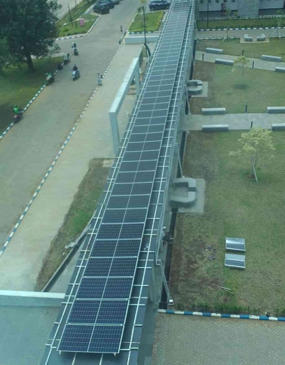 Manfaatkan energi matahari melimpah, Universitas Negeri Malang Pasang Panel Surya Pada Atap Gedung Ini