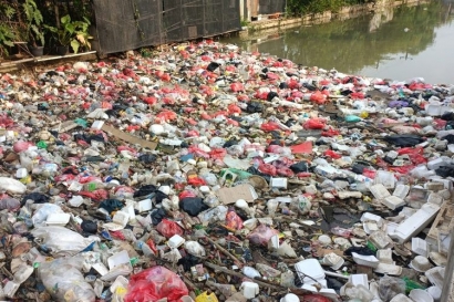 Sampah Plastik, Masalah yang Tak Terurai