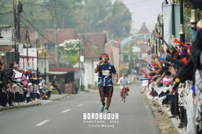 Borobudur, Marathon, dan Kita