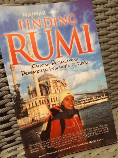Finding Rumi: Catatan Petualangan Perempuan Indonesia di Turki