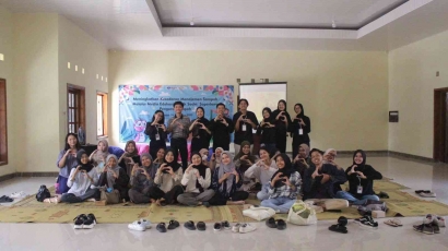 Yogyakarta Darurat Sampah, Mahasiswa UGM Aktif Kampanyekan "Pilah Sampahmu" dalam Kompetisi Voice of Youth Challenge 2023