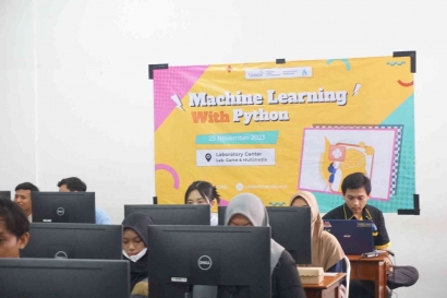 Belajar Pemrograman Phyton, Prodi Informatika Umsida Gelar Workshop Machine Learning
