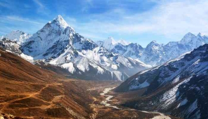 Keindahan Pegunungan Himalaya