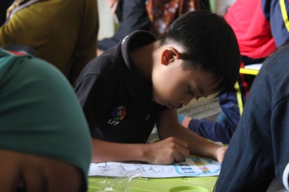 Sukses dan Kreatif! Lomba Mewarnai Meriahkan Peringatan Hari Guru di Sanggar Baca Lesanpuro