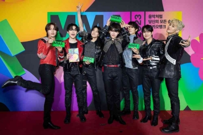 Borong Penghargaan di MelOn Music Award 2023, NCT DREAM Bawa Pulang Daesang "Best Record of The Year"