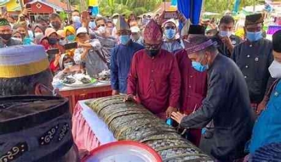 Tradisi Bedulang di Belitung Timur