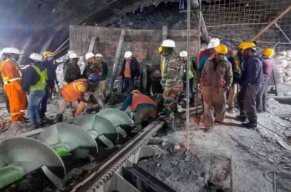 Cara Penambang "Lubang Tikus" Menyelamatkan 41 Pekerja India yang Terjebak di Terowongan yang Runtuh