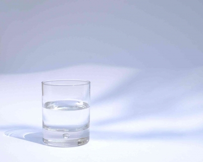 Tidak Semua Air Minum dalam Kemasan (AMDK) adalah Air Mineral?