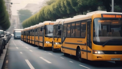 Pembenahan Fasilitas untuk PIMNAS, tapi Kok Busnya Parkir di Badan Jalan?