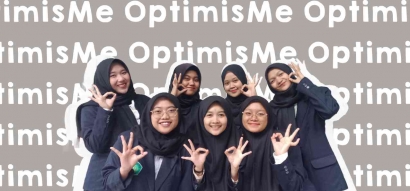 OptimisMe: Membangun Koneksi Emosional Melalui Identitas Visual Wordpress yang Positif