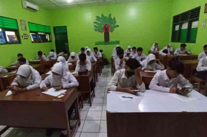 Penilaian Akhir Semester I SMP Muhammadiyah 10 Yogyakarta