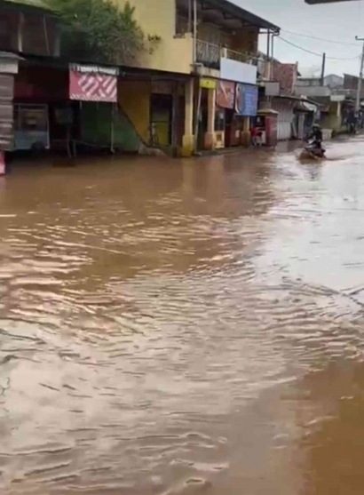 Suara Tangguh dari Desa Sapan yang Terus Bersuara di Tengah Banjir Bertahun-tahun