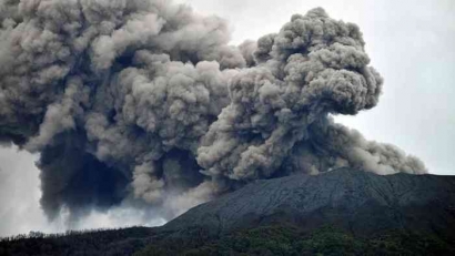 Bencana Alam Erupsi Gunung Marapi