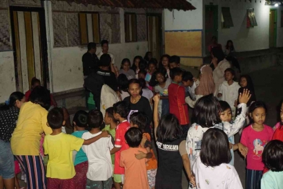 Proyek Sosial: Pendidikan Seksual pada Anak Usia Dini di Perkampungan Sosial Pingit oleh Mahasiswa BCCS Amikom Yogyakarta