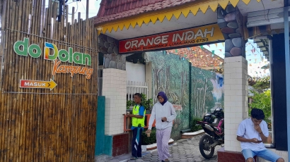 doDolan Kampung Gang Orange Lumajang