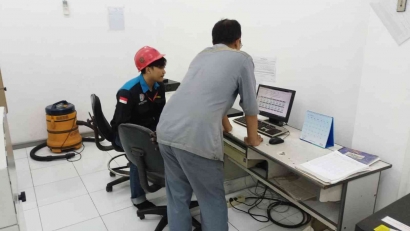 Mahasiswa Teknik Industri Untag Surabaya Membantu Mereduksi Tingkat Kecacatan Produk dan Memberikan Upaya Mitigasi Dalam Identifikasi Risiko