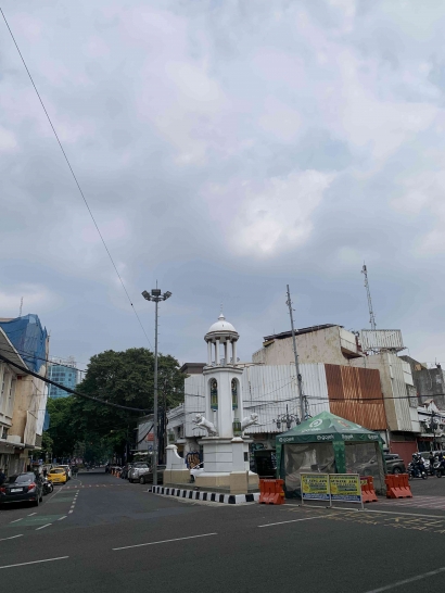 Tugu Maung di Jalan Braga, Bandung: Simbol Kebanggaan, Sejarah, dan Identitas Kota