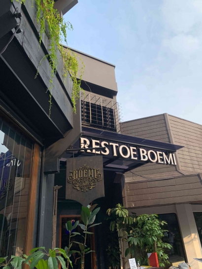 Keseruan Pengunjung Restoe Boemi Braga Bandung yang Ngefans Berat pada Dewa 19