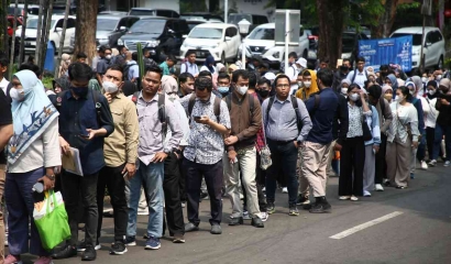 Melihat Peluang, Manfaat, dan Tantangan Bisnis Alih Daya di Indonesia