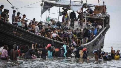 Kritik tentang Rohingya Masuk ke Indonesia