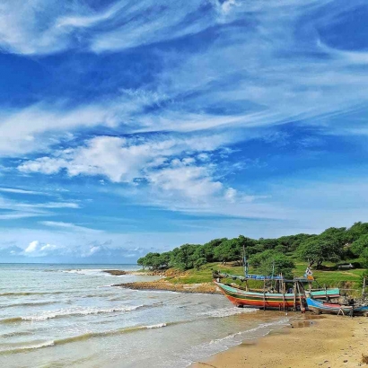 Pantai Sowan Tuban, Tempat yang Cocok Sambut Tahun Baru!