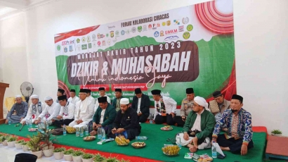 Zikir Dan Muhasabah Umat Islam Se Kecamatan Ciracas