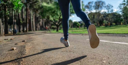 Manfaat Luar Biasa Lari 30 Menit Setiap Hari untuk Kesehatan Tubuh Anda