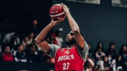 Pemain Basket Indonesia Marques Bolden Siap Bermain untuk Tim NBA Milwaukee Bucks dengan Two-way Contract 2023/2024