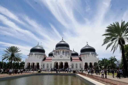Agama Apa yang Memiliki Pengikut Terbanyak di Indonesia?