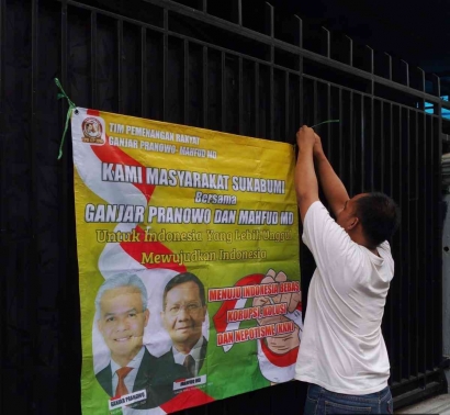 Tim Pemenangan Rakyat Mengajak Masyarakat Sukabumi Coblos Nomor Tiga Hanya Ganjar Mahfud Berantas KKN Sampai ke Akar-akarnya