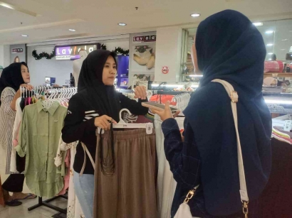 Kondisi Terkini Pelaku Dagang Usaha Fasion di Pasar Raya MMTC dan Pelataran Plaza Medan Fair