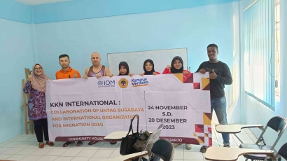 Mahasiswa Sastra Inggris Untag Surabaya Melaksanakan KKN Internasional