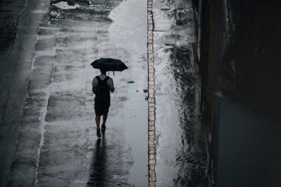 Puisi: Hujan di Kotagede