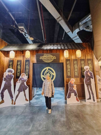 Mencicipi Menu Spesial Jujutsu Kaisen di Akihabara Cafe Surabaya