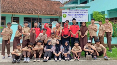 Sepenggal Kisah Penuh Memori Kampus Mengajar 6 di SMP Institut Indonesia Kutoarjo