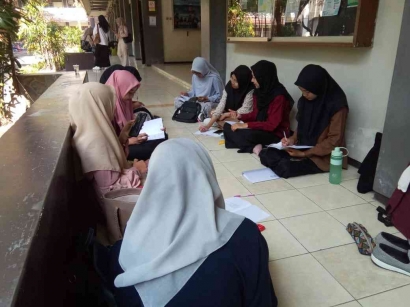 Analisis Implementasi Teori Belajar Behaviorisme dan Humanisme dalam Kegiatan Mentoring di Universitas Muhammadiyah Surakarta