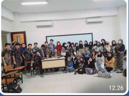 Prodi Ekonomi Syariah Universitas Pamulang Melaksanakan Program Praktisi Mengajar 3