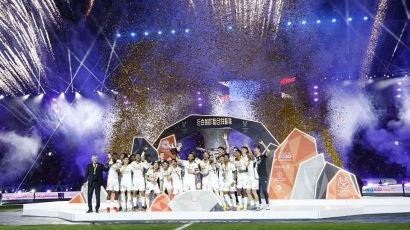 Real Madrid Hancurkan Barcelona 4-1 di Final Piala Super Spanyol