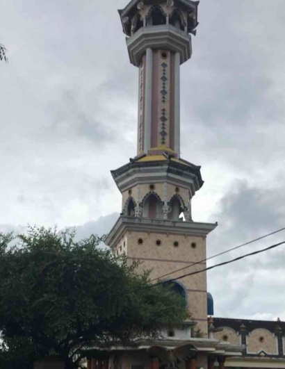 Masjid Raudhatul Muttaqin Desa Kotaraja: Sentuhan Elegan yang Memancarkan Berkah