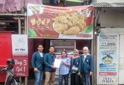Langkah Berani Mahasiswa KKN Tematik Undip Sukseskan Program Sehati (Sertifikat Halal Gratis) bagi Pedagang Fried Chicken di Kelurahan Tembalang