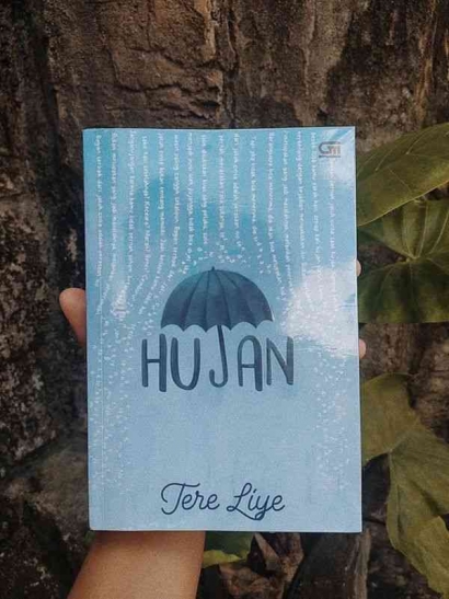Review Novel "Hujan" Tere Liye
