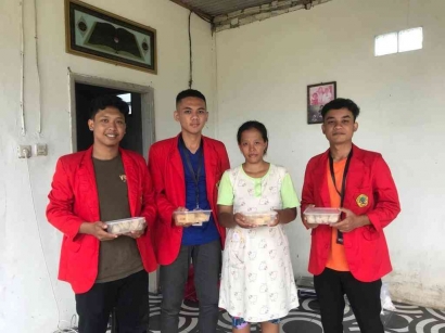Pengabdian Masyarakat oleh Mahasiswa UNTAG Surabaya Berupa Inovasi Produk Baru dari Olahan Jamur di Desa Wonoploso