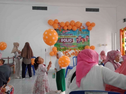 PIN (Pekan Imunisasi Nasional) di Balai RW.02 Kel. Jatimulyo Malang: Satu Langkah Cegah Stunting bersama KKN-DR UIN Malang